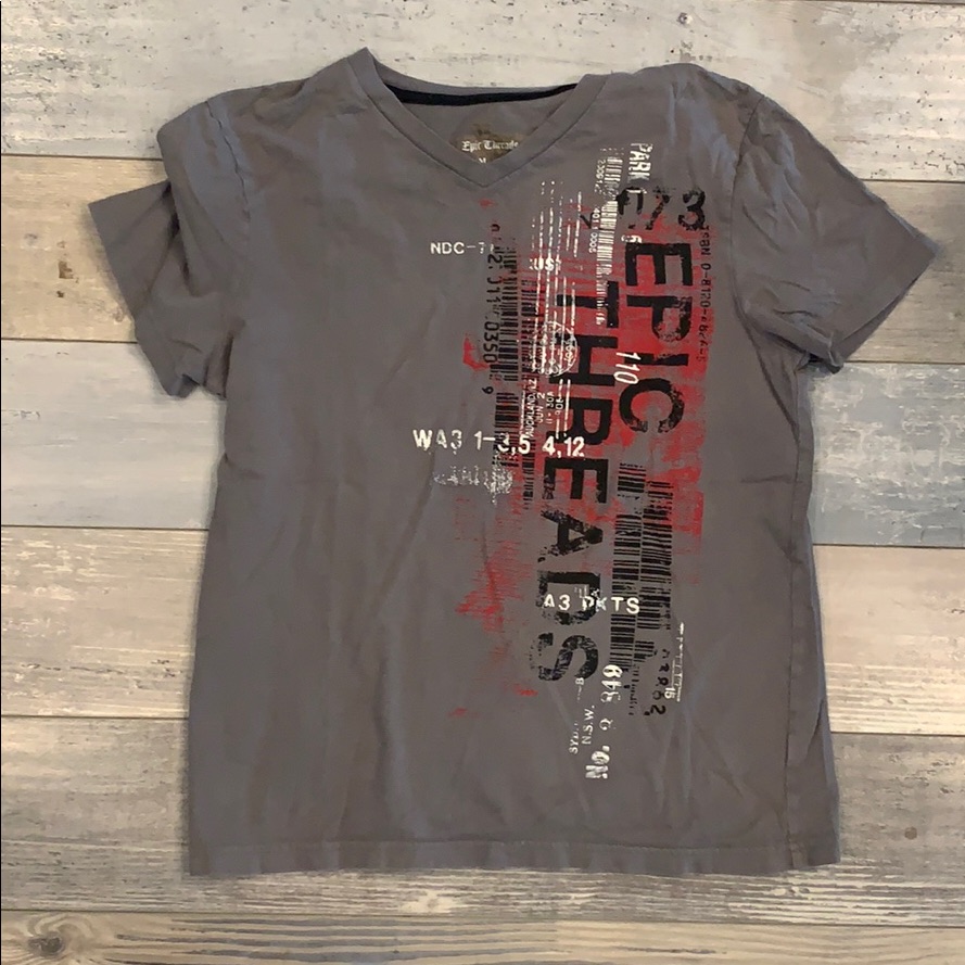 Epic Threads Tee